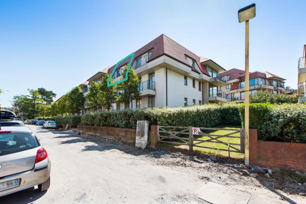 Bright Apartment With 2 Terraces In De Panne Exteriör bild